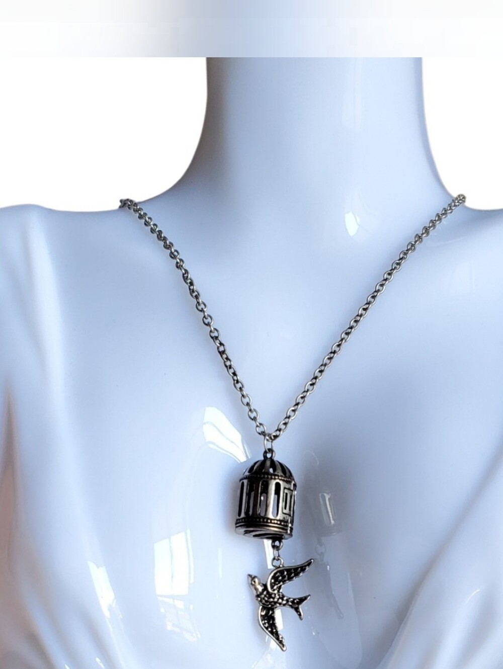 Vtg. Bird's Cage Pendant Necklace